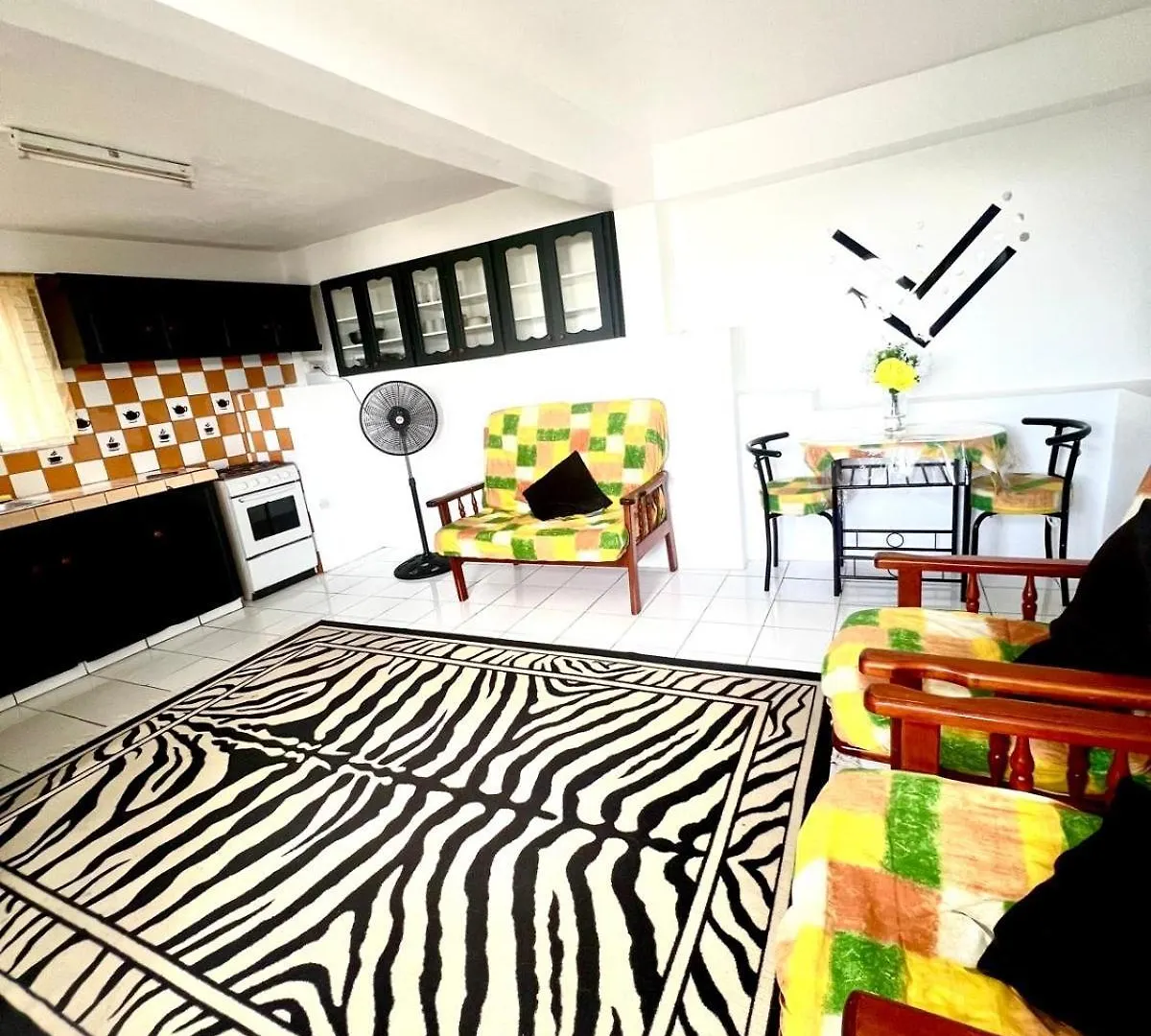 Castle Comfort Ground Floor Apartment Roseau 0*,